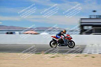 media/Mar-25-2024-Moto Forza (Mon) [[8d4319bd68]]/3-Intermediate Group/Session 4 (Front Straight Speed Pans)/